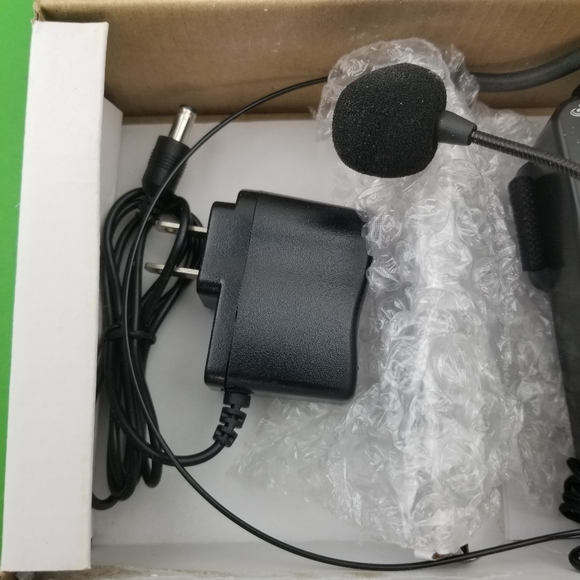 PWMA50B Portable Waist-Band Portable PA System Mic +Rechargeable Batteries - Picture 7 of 7